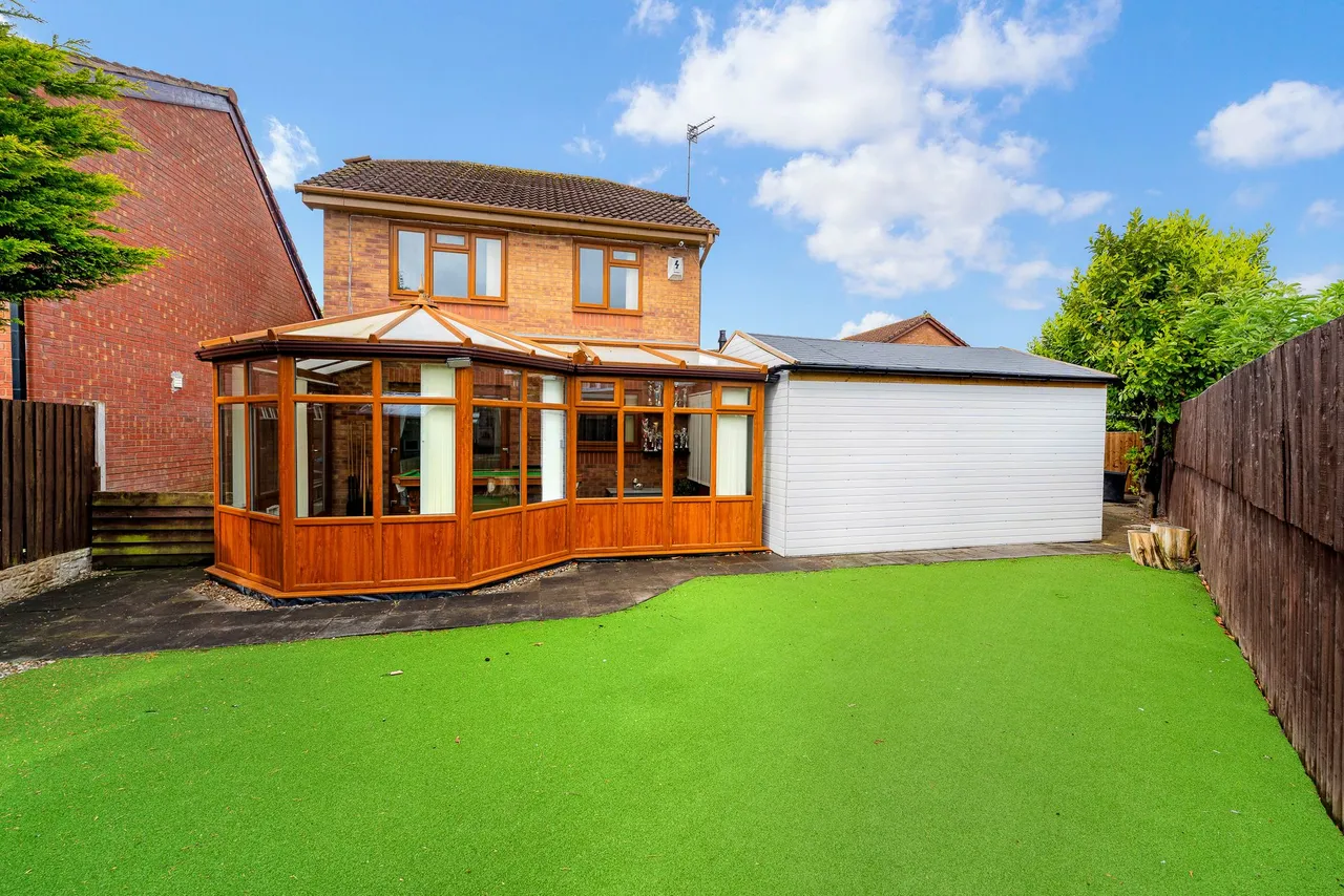 Flander Close, Widnes, Widnes, WA8 4GD, photo 26