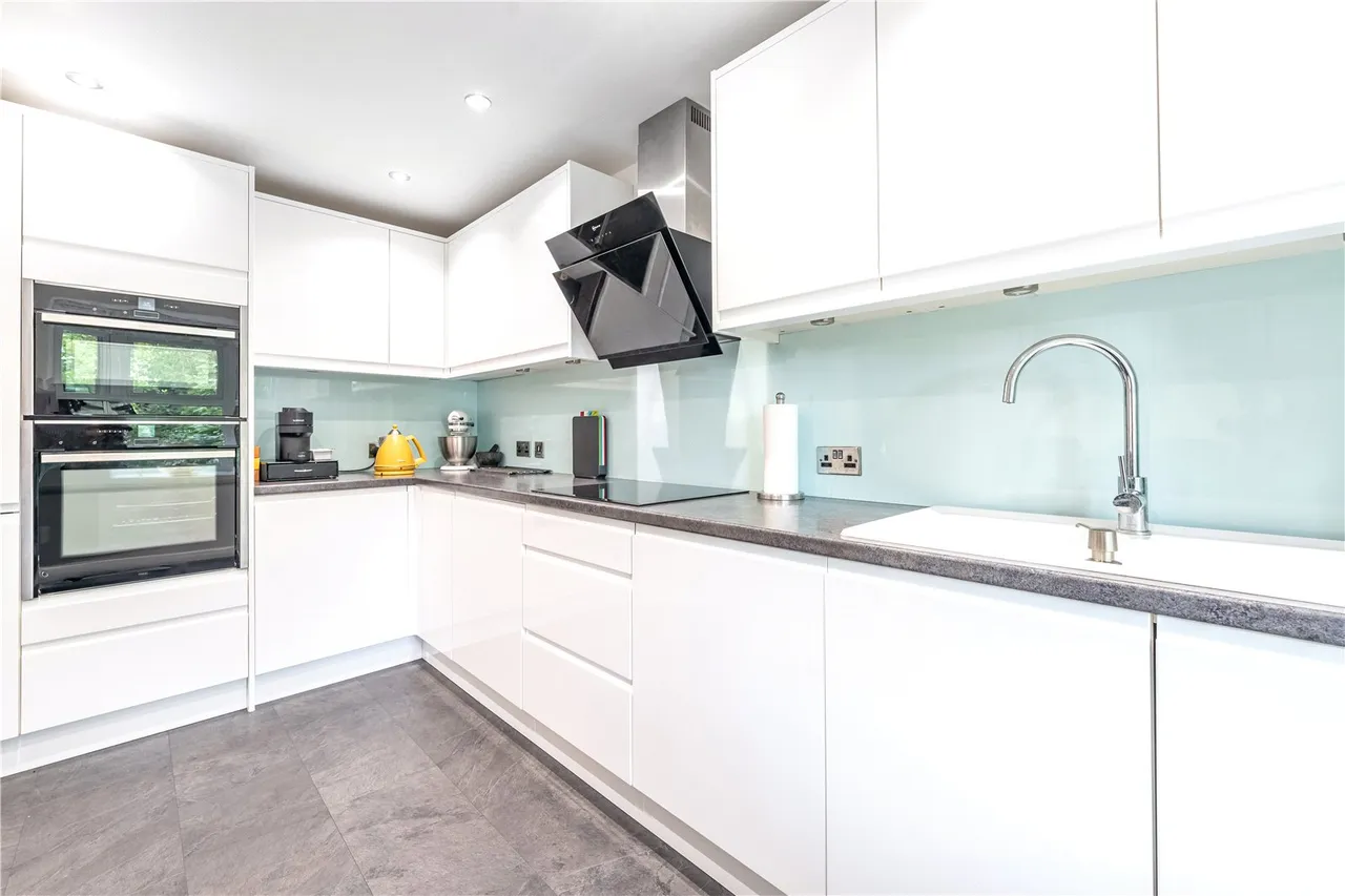 Hampton Road, Teddington, TW11 0JX, photo 3