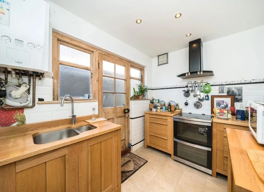 Raeburn Avenue, Surbiton, KT5, photo 3