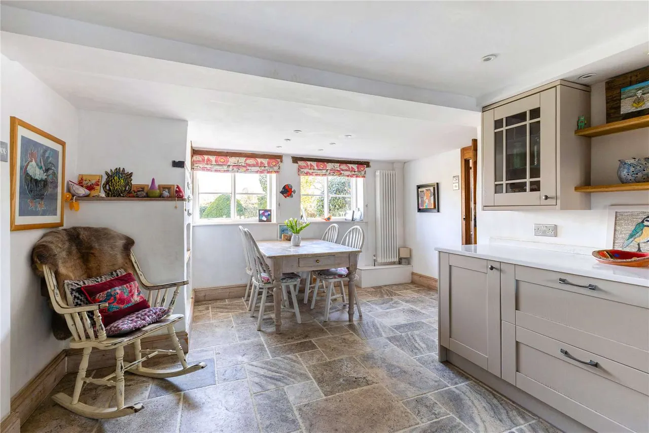 Ecchinswell, Newbury, Berkshire, RG20 4TT, photo 4