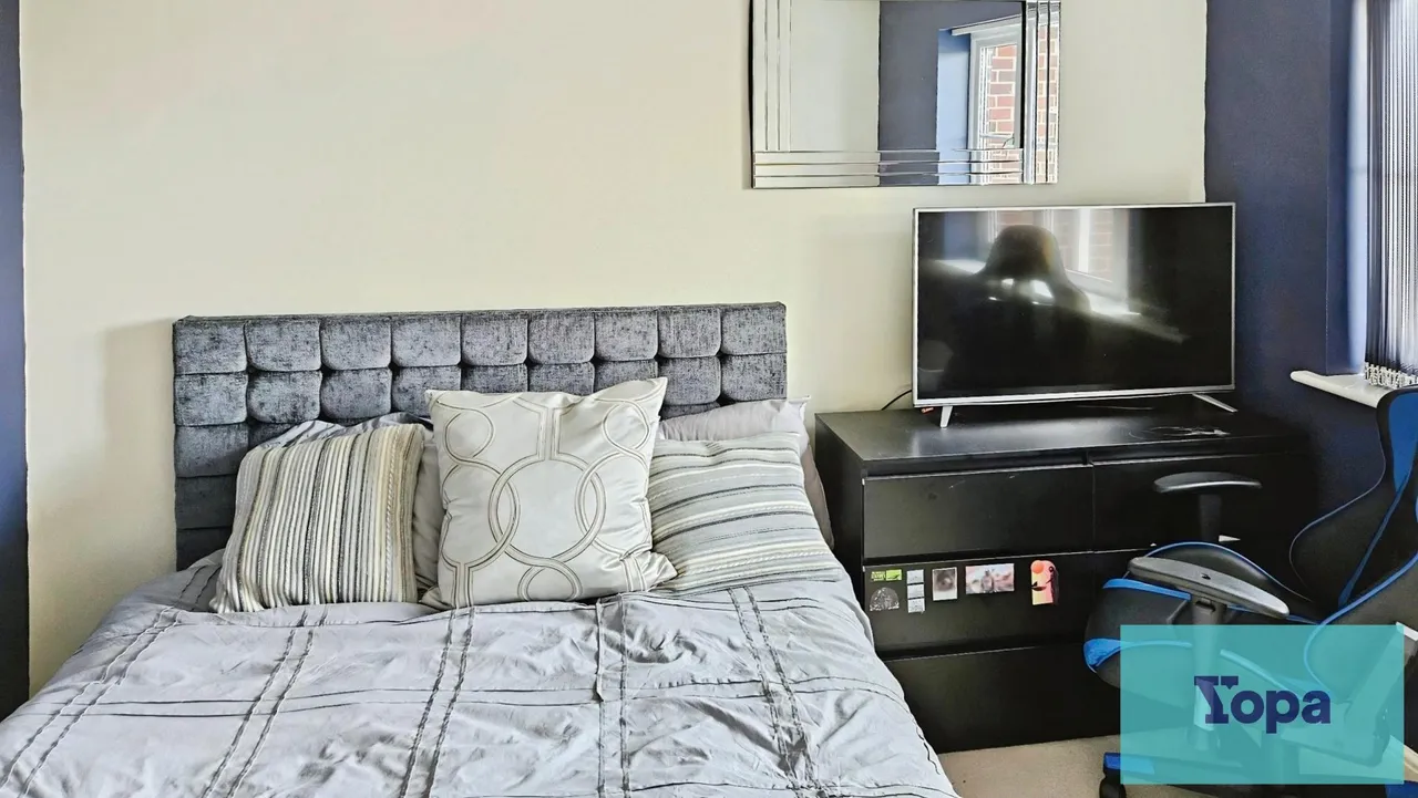 Chillington Way, Norton Heights, ST6, photo 9