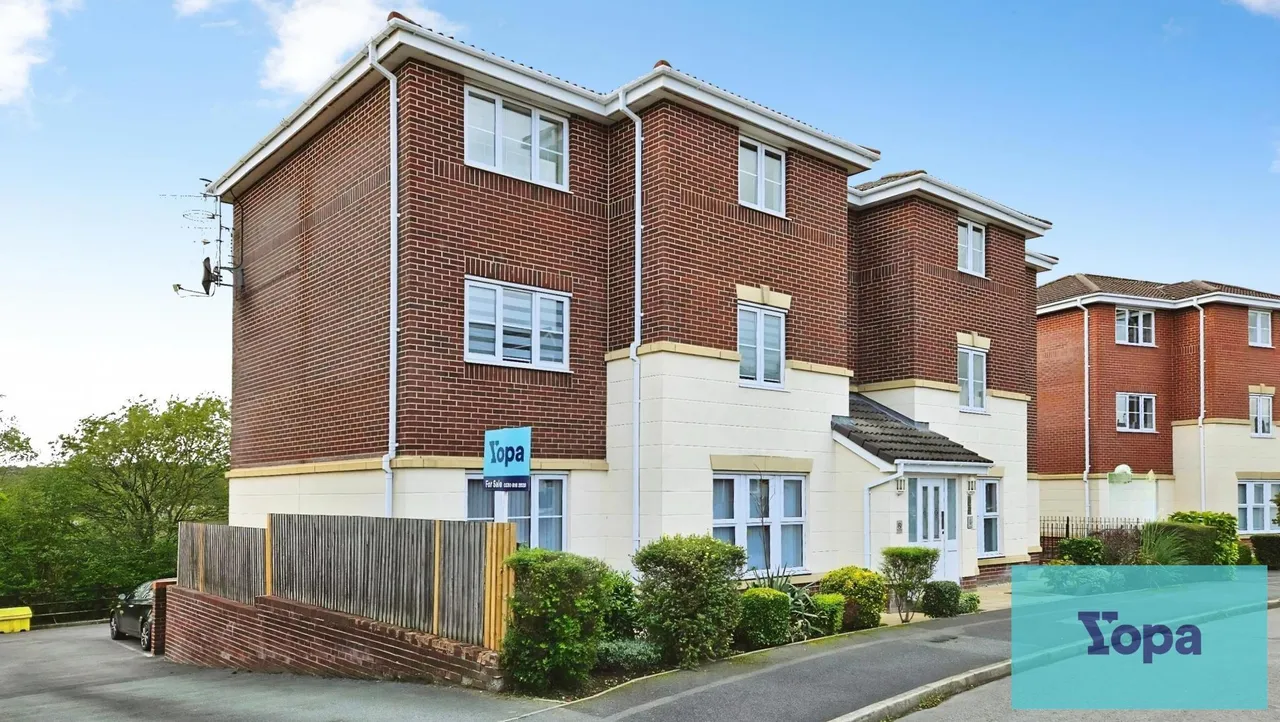 Chillington Way, Norton Heights, ST6, photo 2