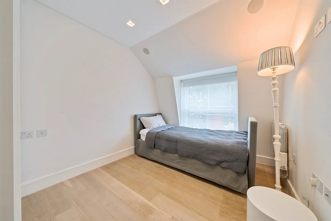 London, Greater London, W2 4NP, photo 9