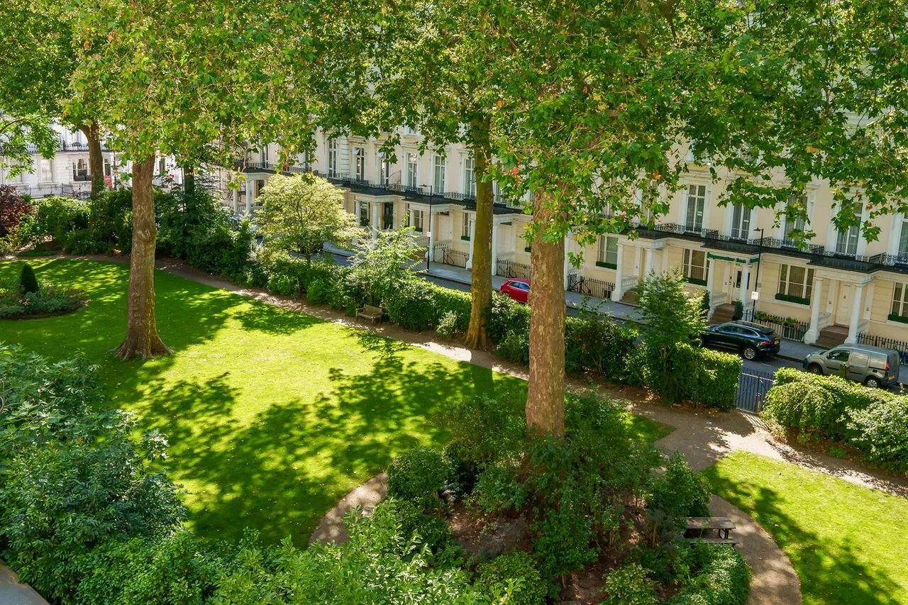 London, Greater London, W2 4NP, photo 11