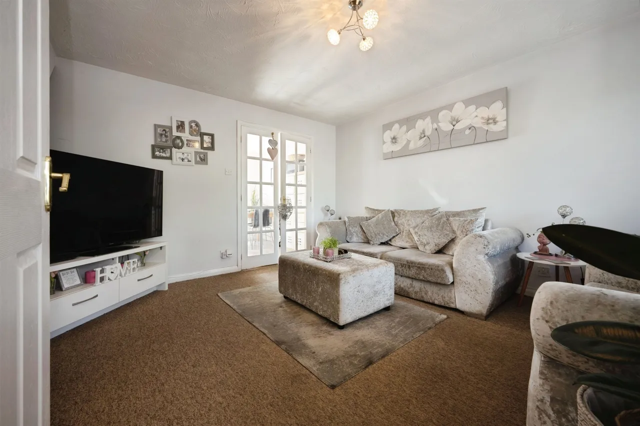 Thor Drive, Bedford, photo 4