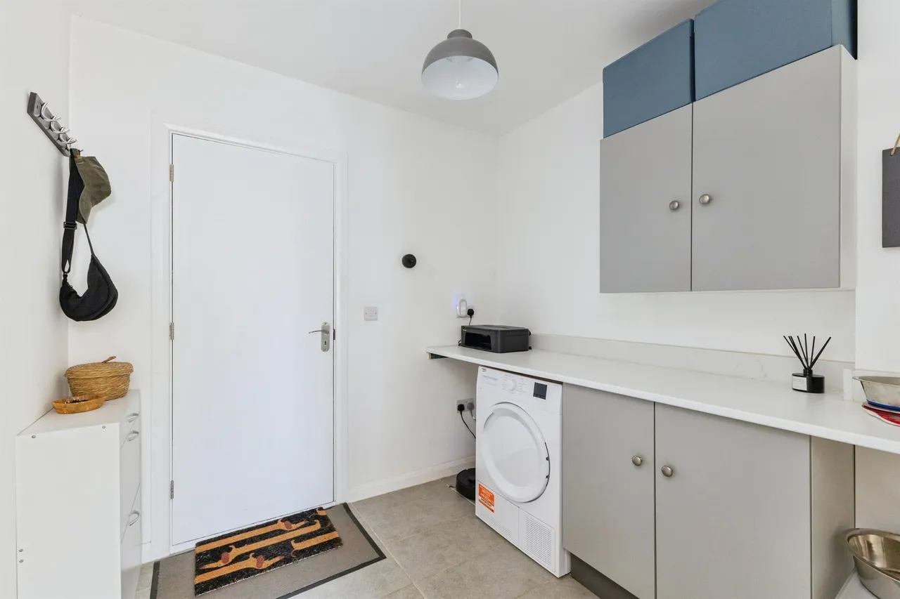 Dixon Close, Paignton, TQ3, photo 17