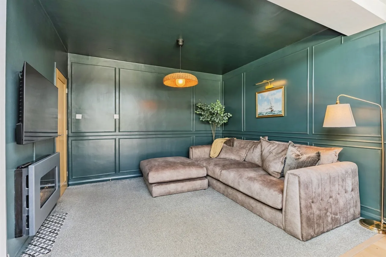 Dixon Close, Paignton, TQ3, photo 12