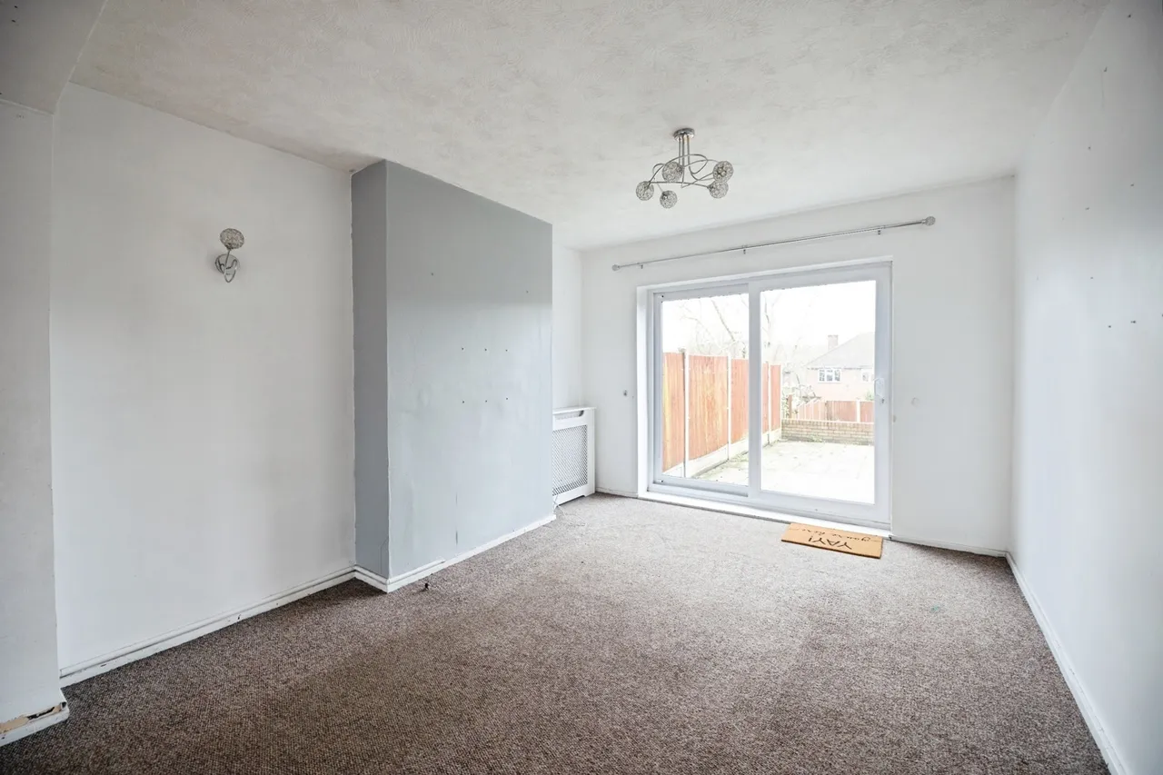 Warden Avenue, Romford, RM5, photo 7