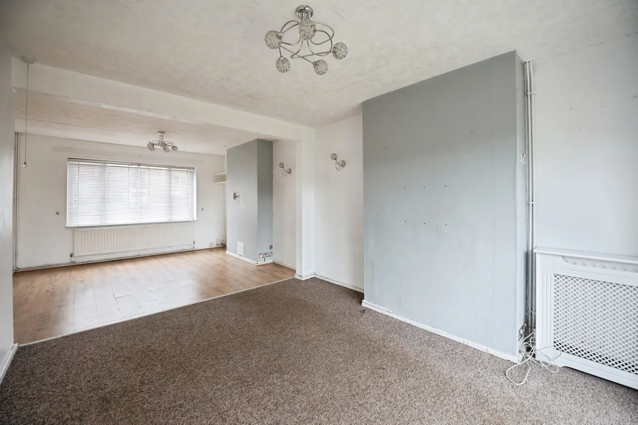 Warden Avenue, Romford, RM5, photo 6