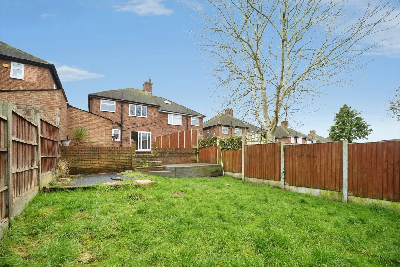 Warden Avenue, Romford, RM5, photo 4