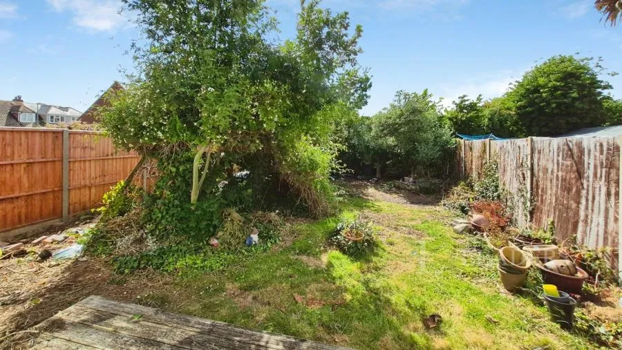 Lansdowne Avenue, Fareham, PO16, photo 8