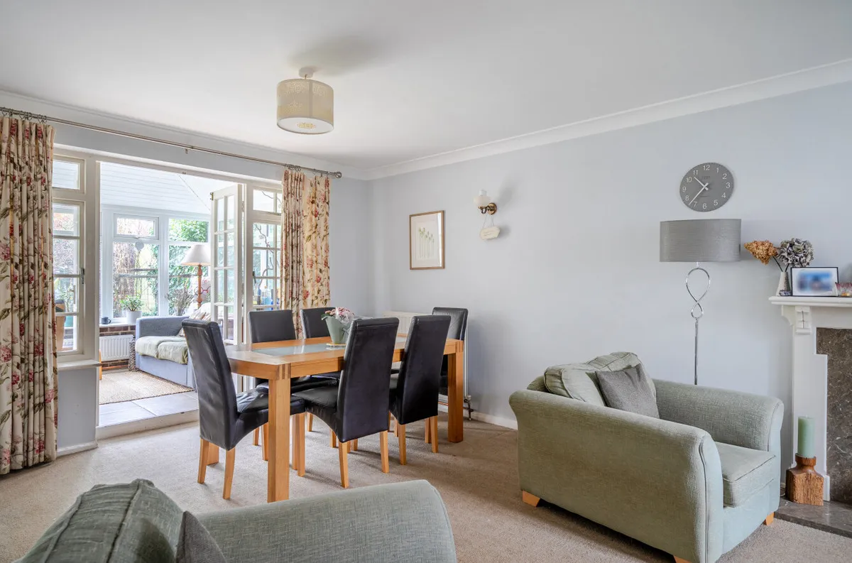 Storrington, RH20 3NZ, photo 4