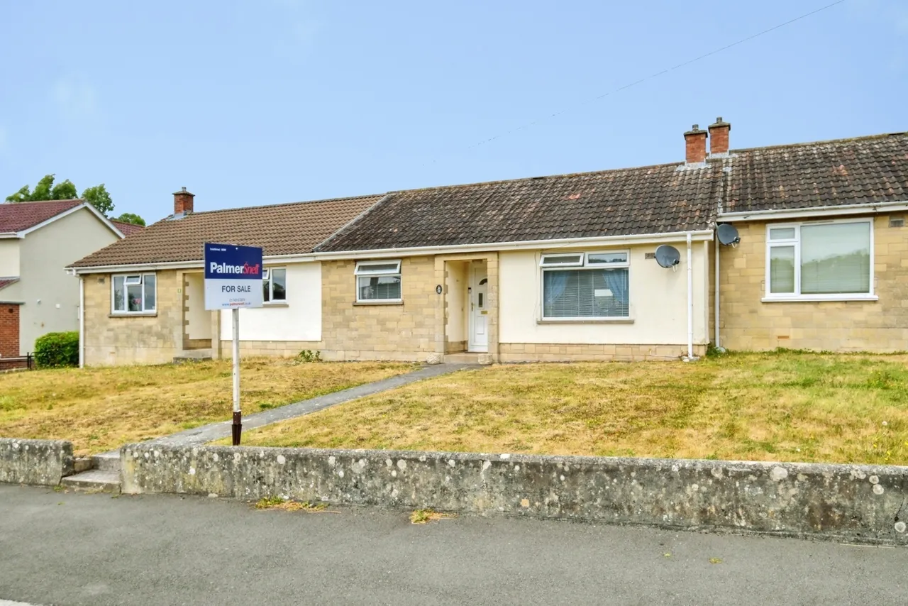 2 bed house for sale, Johnson Close, Wells, BA5