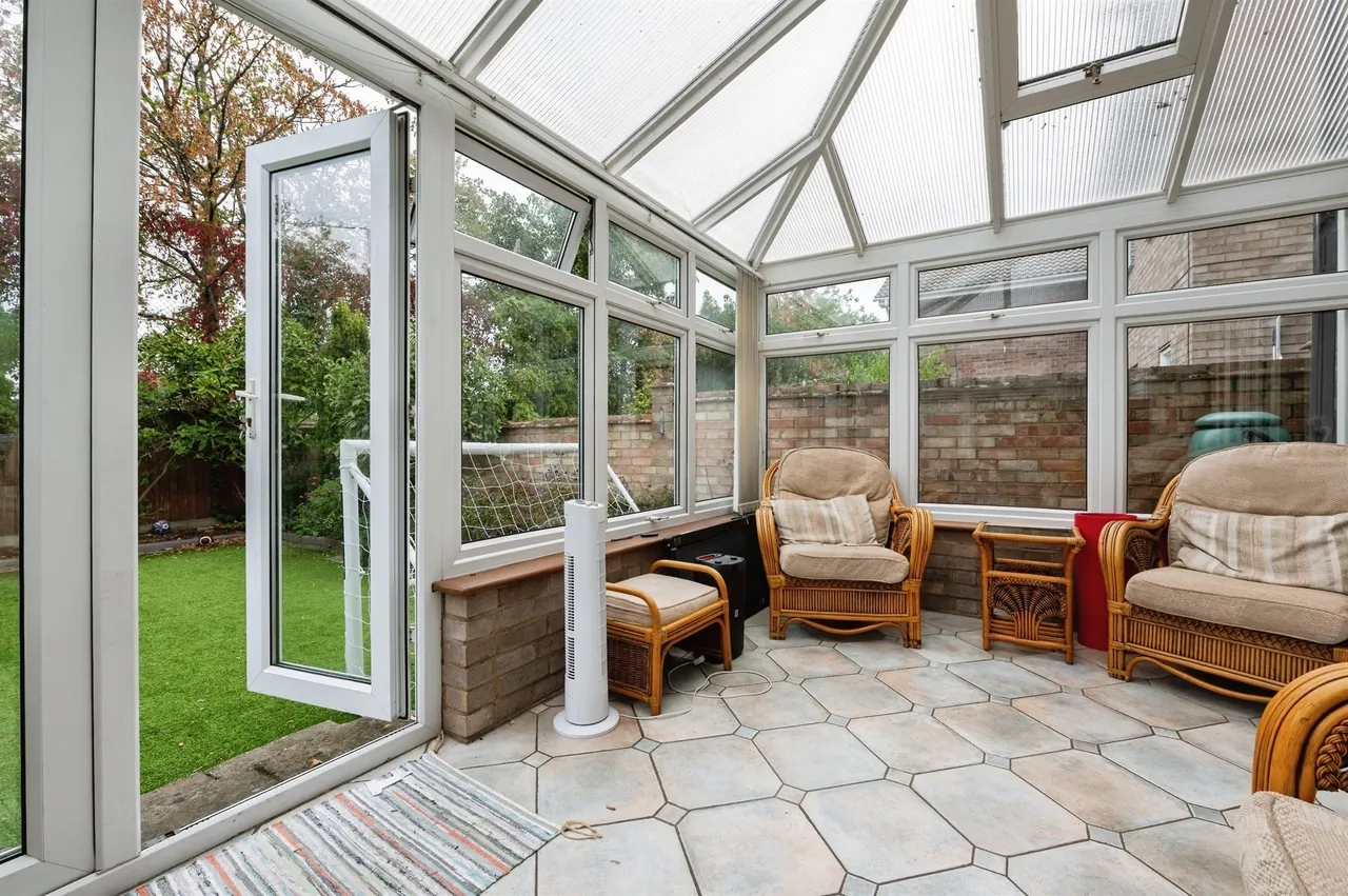 Mcleod Close, Grays, RM17, photo 7