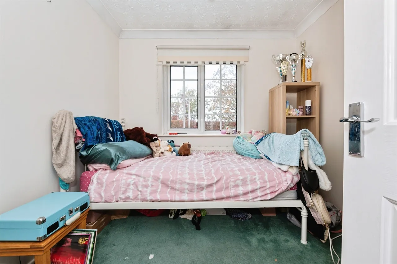 Mcleod Close, Grays, RM17, photo 9
