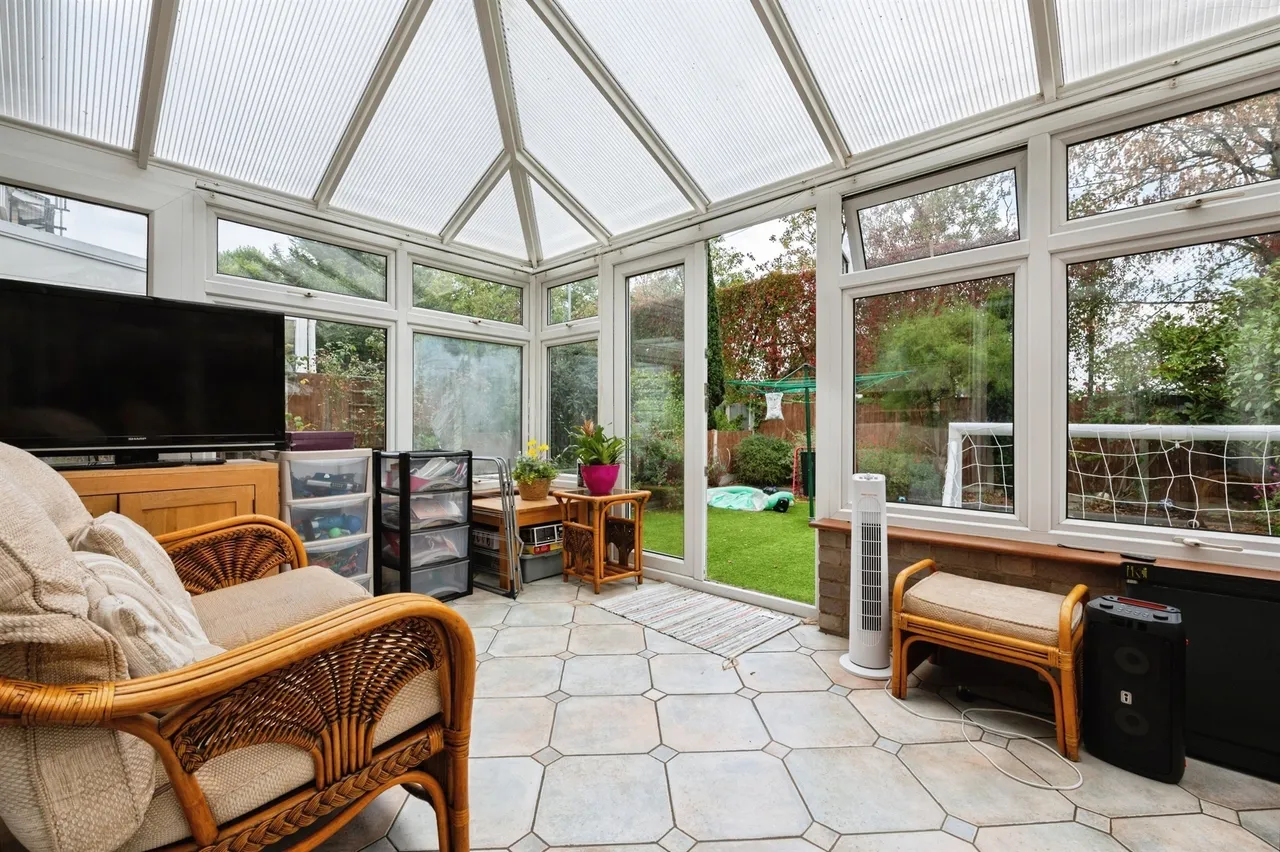 Mcleod Close, Grays, RM17, photo 4
