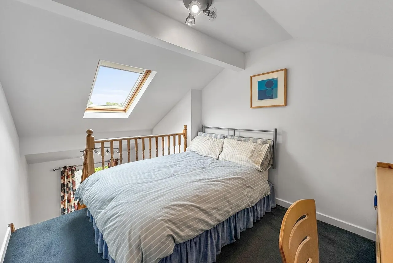 Winmarith Drive, Hale Barns, Cheshire WA15 8TJ, photo 28