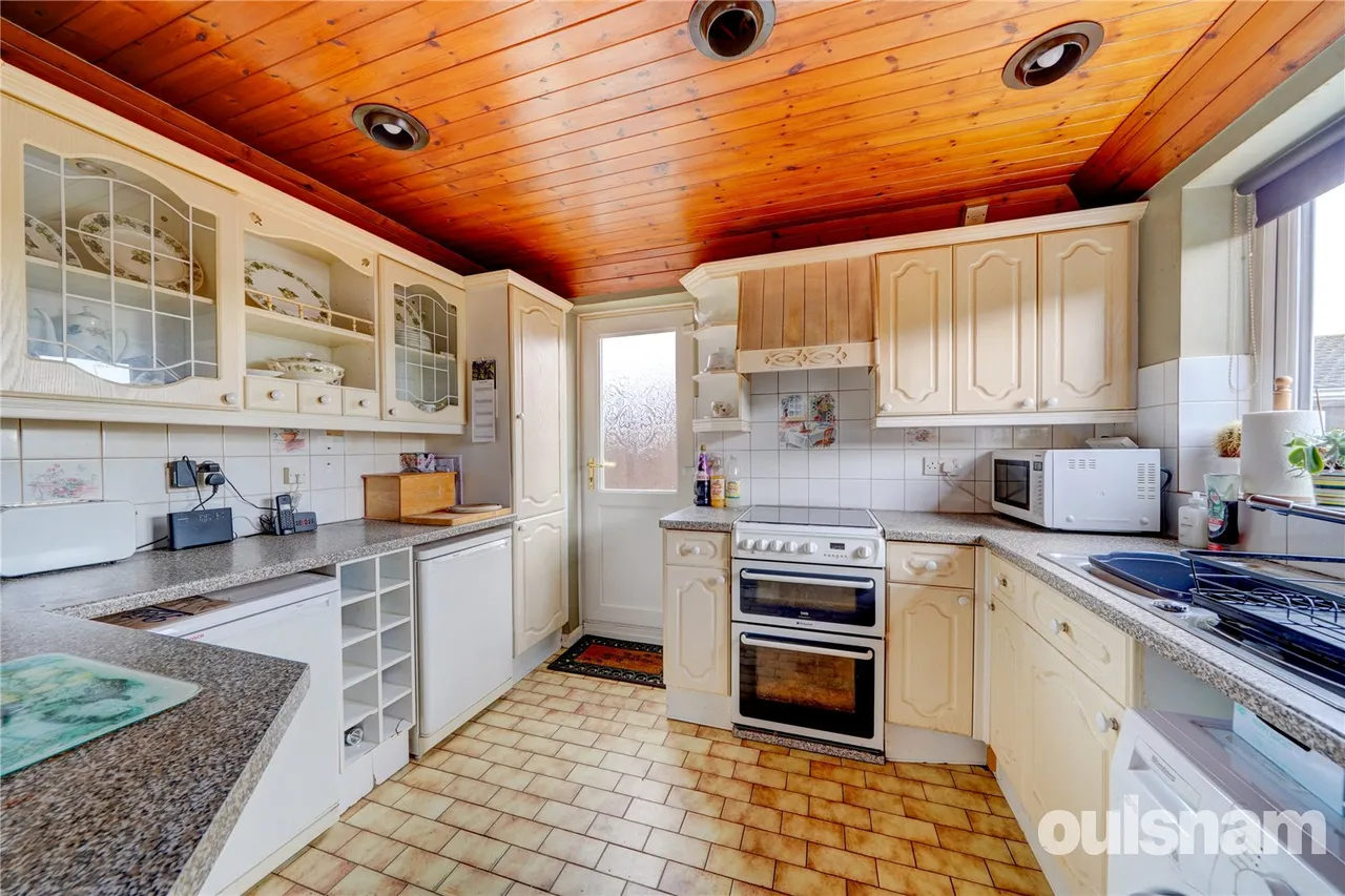 Cherry Close, Droitwich, Worcestershire, WR9 7QN, photo 6