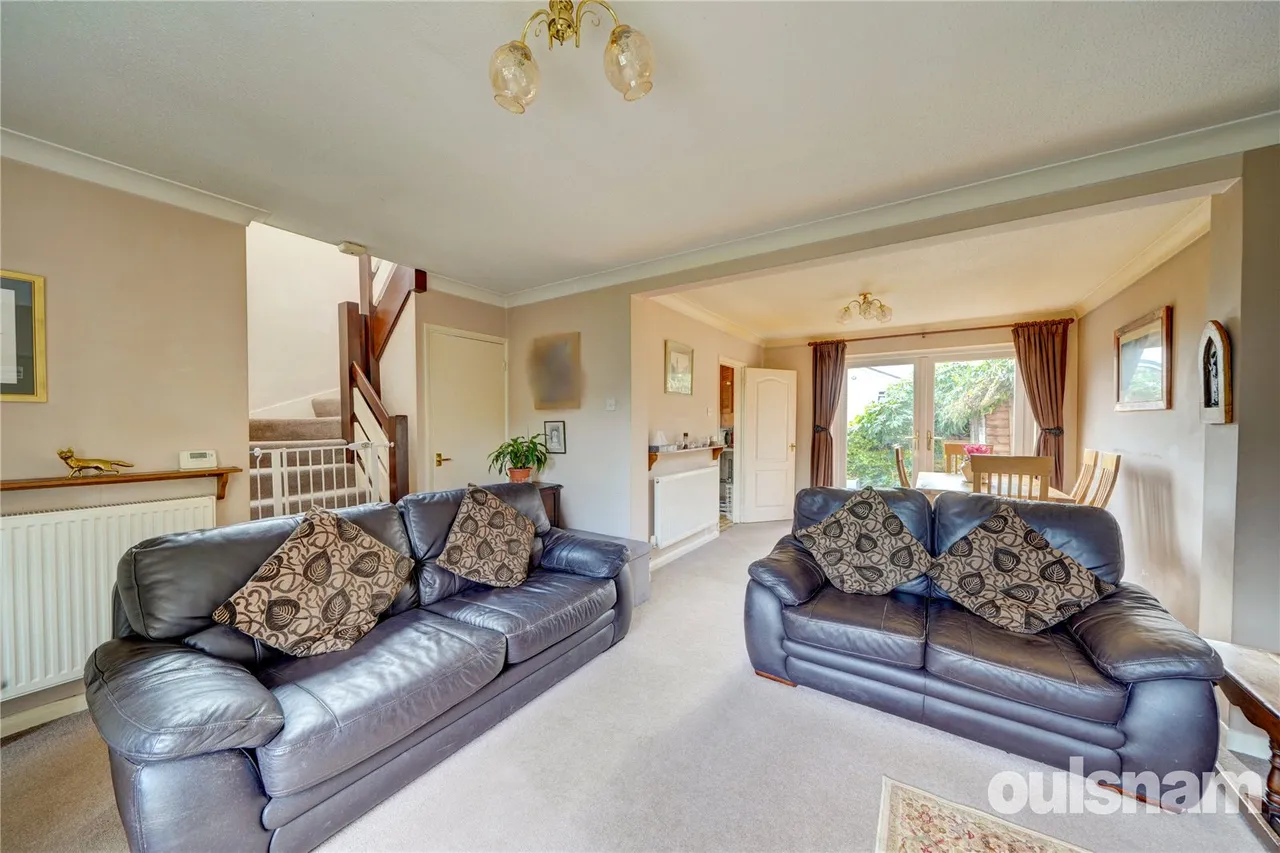 Cherry Close, Droitwich, Worcestershire, WR9 7QN, photo 4
