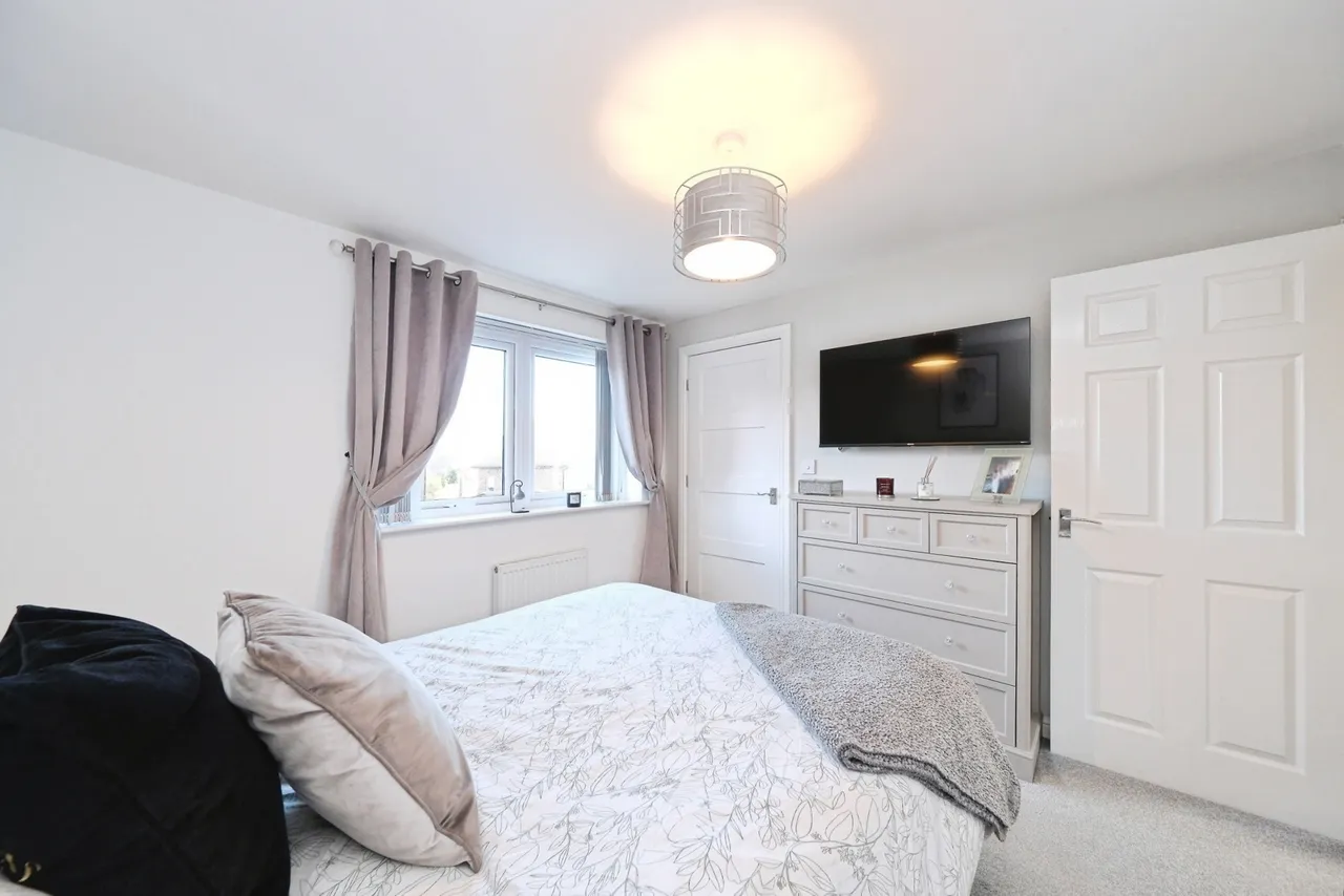 Monteney Road, Sheffield, S5, photo 15