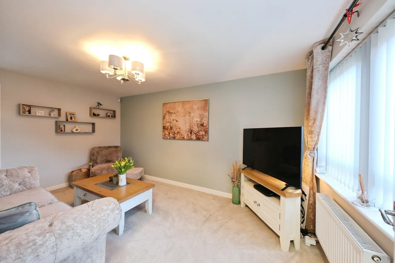 Monteney Road, Sheffield, S5, photo 6