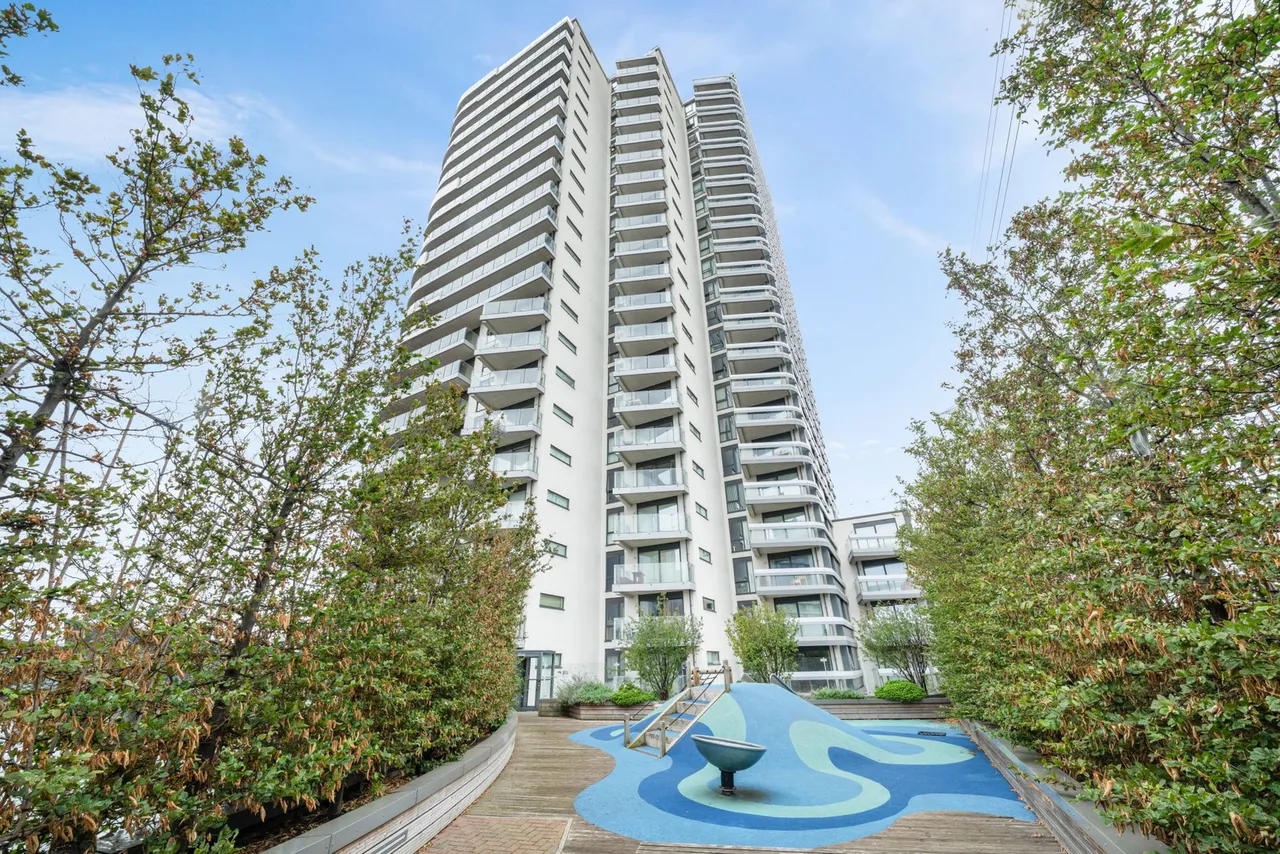 Western Gateway, London, E16, photo 10