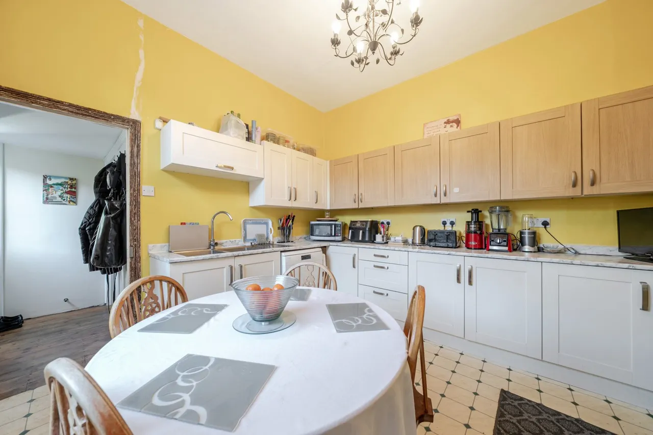 Wellmeadow Road, SE6, photo 20
