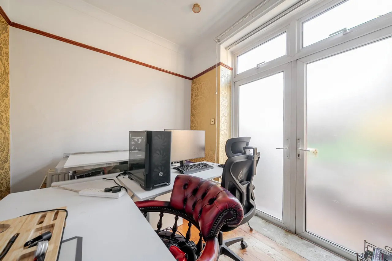 Wellmeadow Road, SE6, photo 25