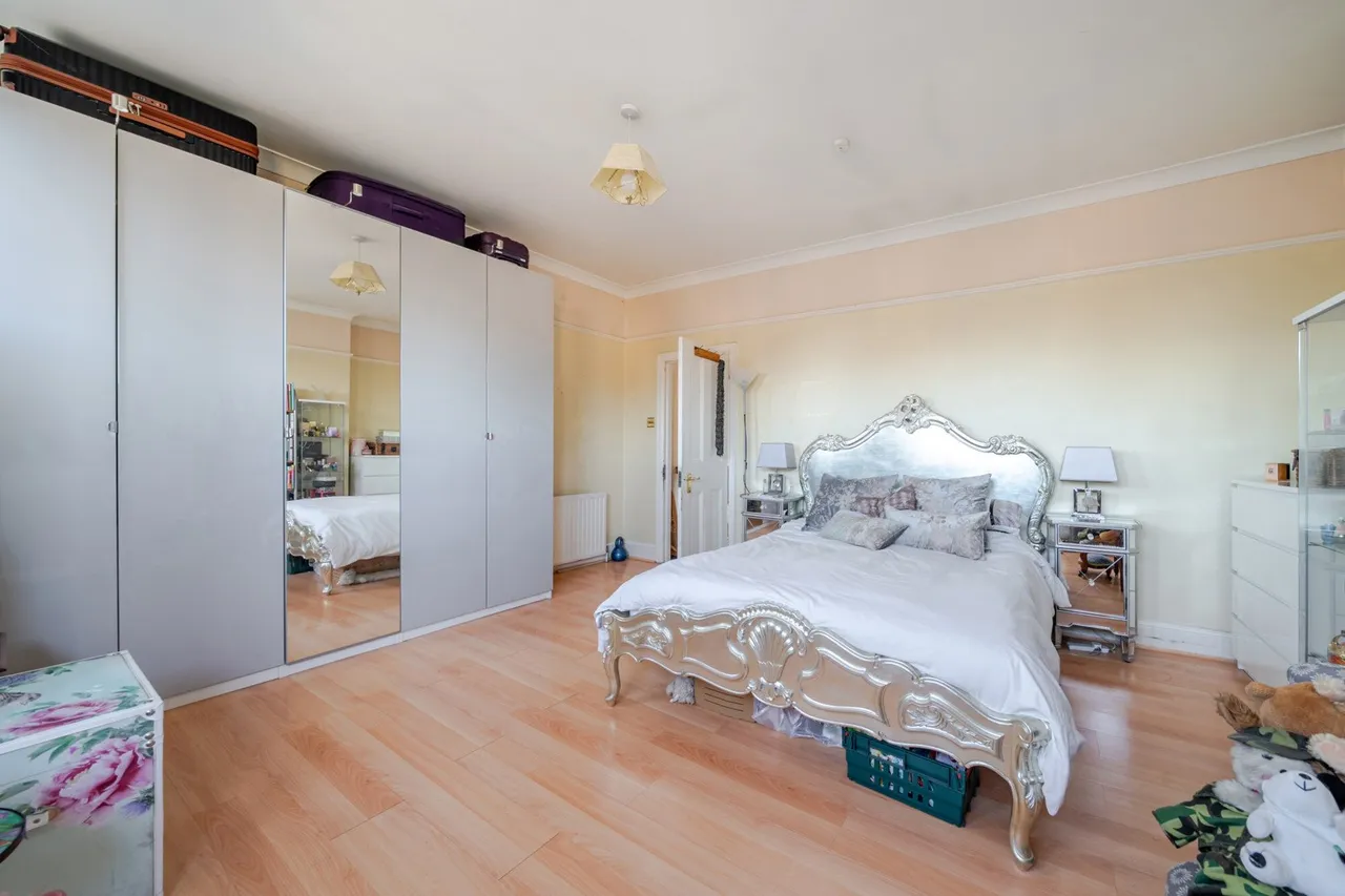 Wellmeadow Road, SE6, photo 11