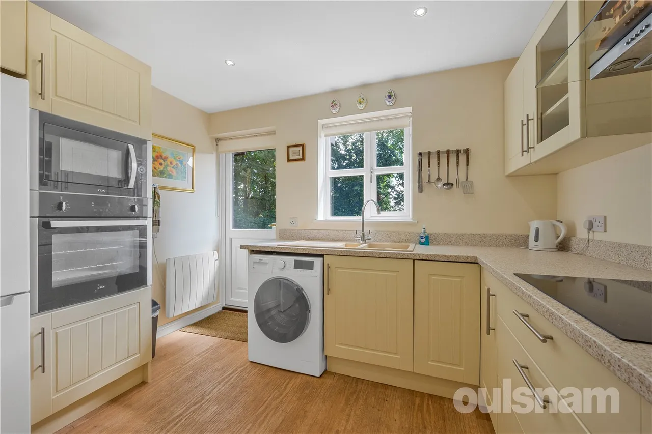Willow Tree Drive, Barnt Green, Birmingham, Worcestershire, B45 8PB, photo 5