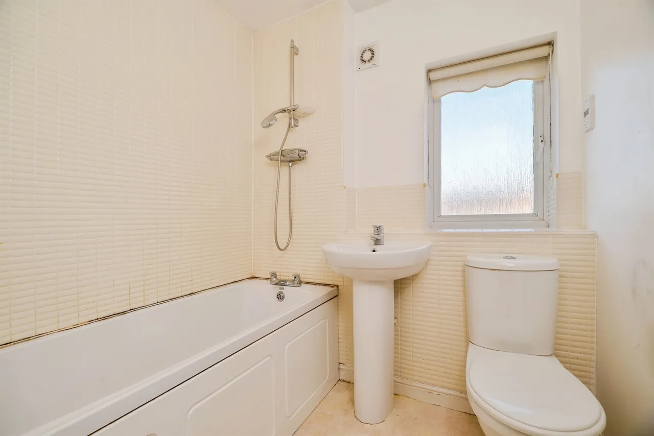 Red Admiral Close, Stockton-On-Tees, photo 10