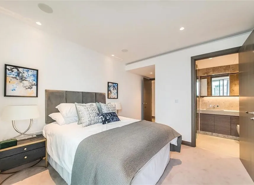Blackfriars Road, South Bank, SE1, photo 6