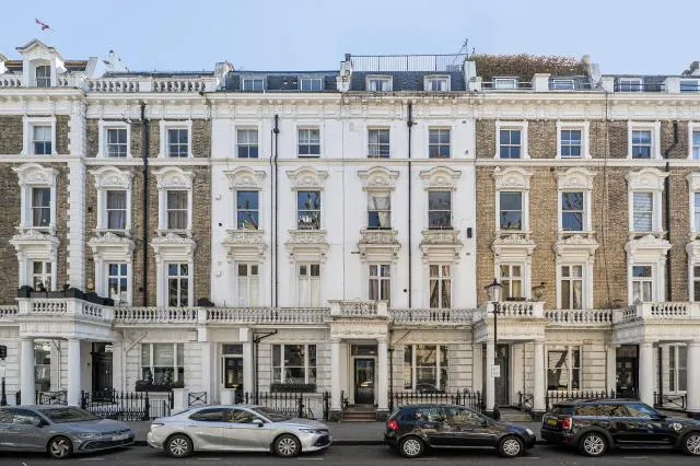Linden Gardens, London, W2, photo 16