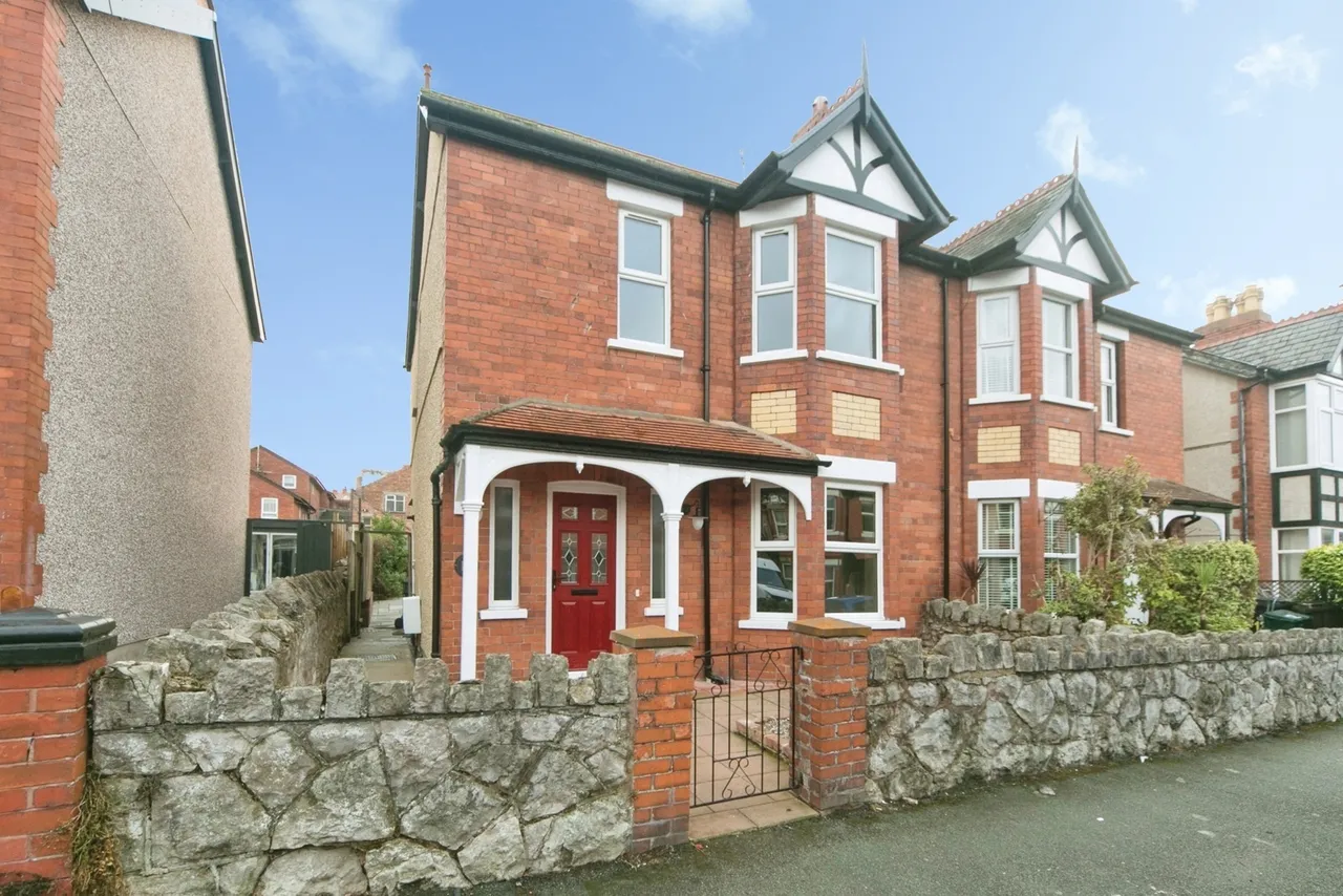 3 bed house for sale, Cadwgan Road, Old Colwyn, LL29