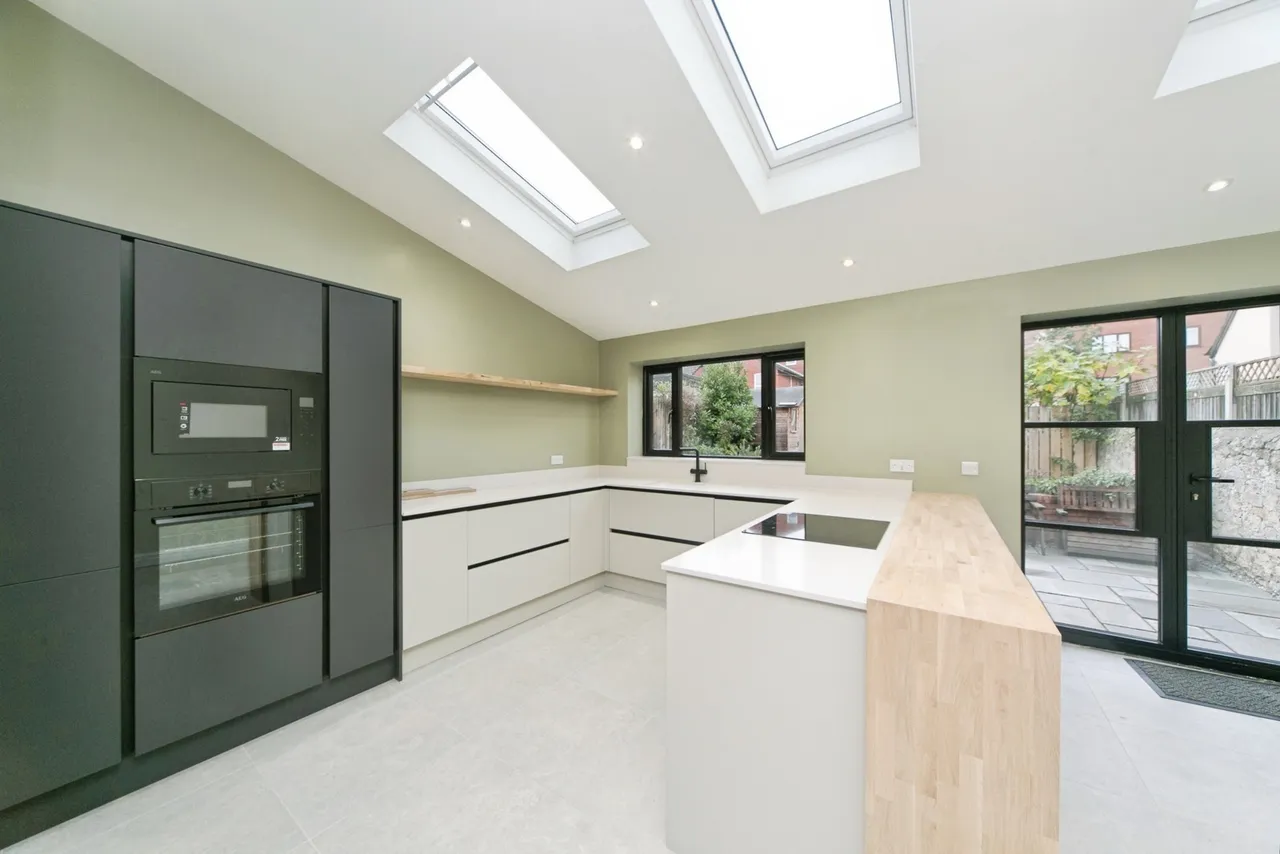 Cadwgan Road, Old Colwyn, LL29, photo 4