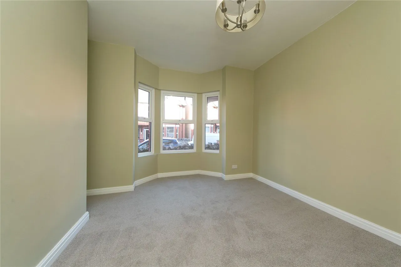 Cadwgan Road, Old Colwyn, LL29, photo 18