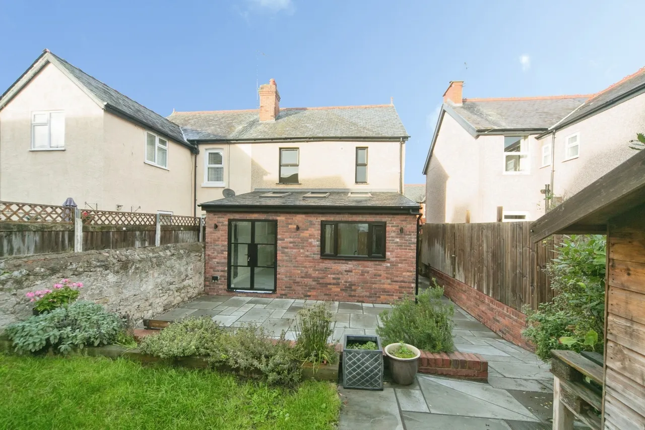 Cadwgan Road, Old Colwyn, LL29, photo 12