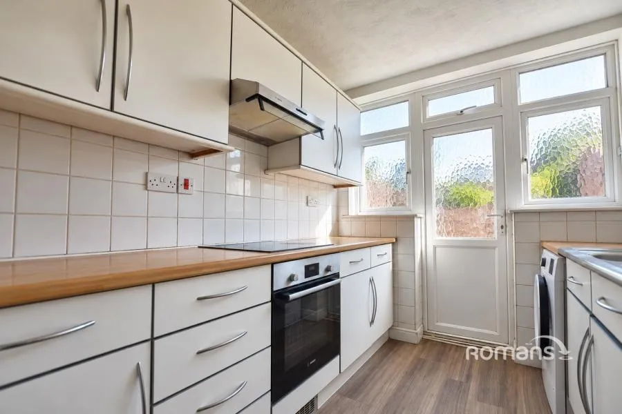 Bronsdon Way, Denham, UB9, photo 5