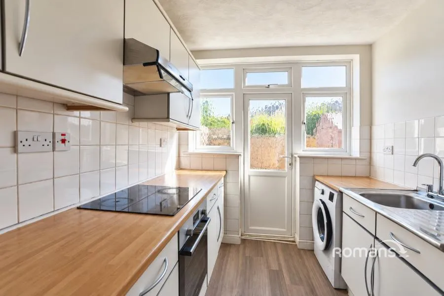 Bronsdon Way, Denham, UB9, photo 6