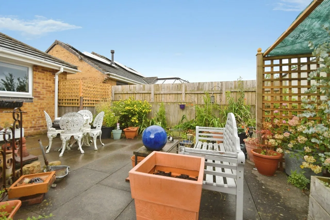 Beaumont Drive, BUXTON, Derbyshire, SK17, photo 17