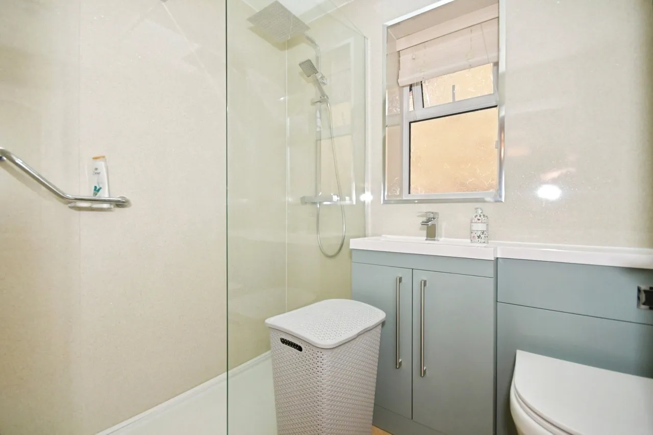 Beaumont Drive, BUXTON, Derbyshire, SK17, photo 10