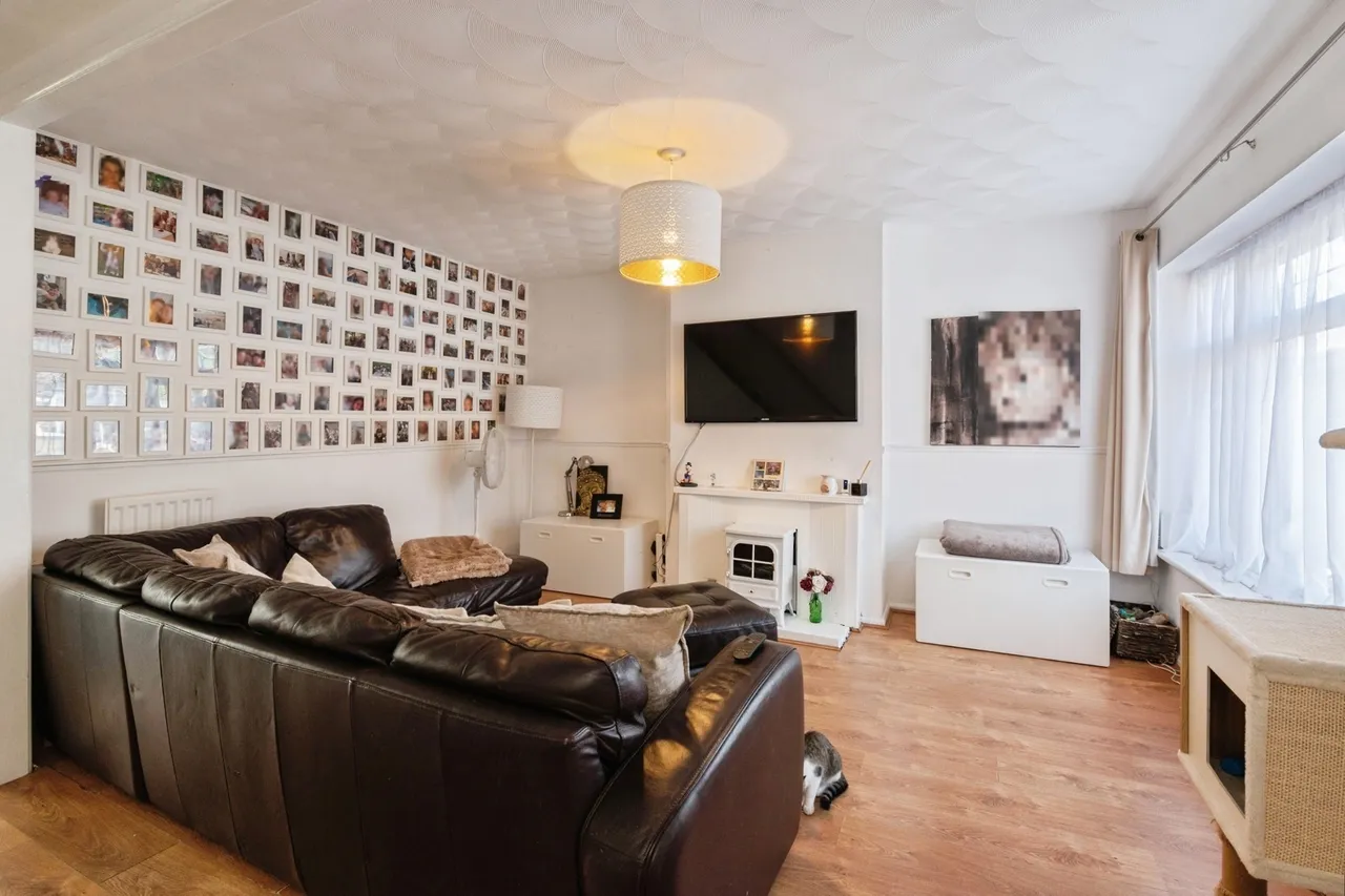 Toft Avenue, Grays, RM17, photo 6