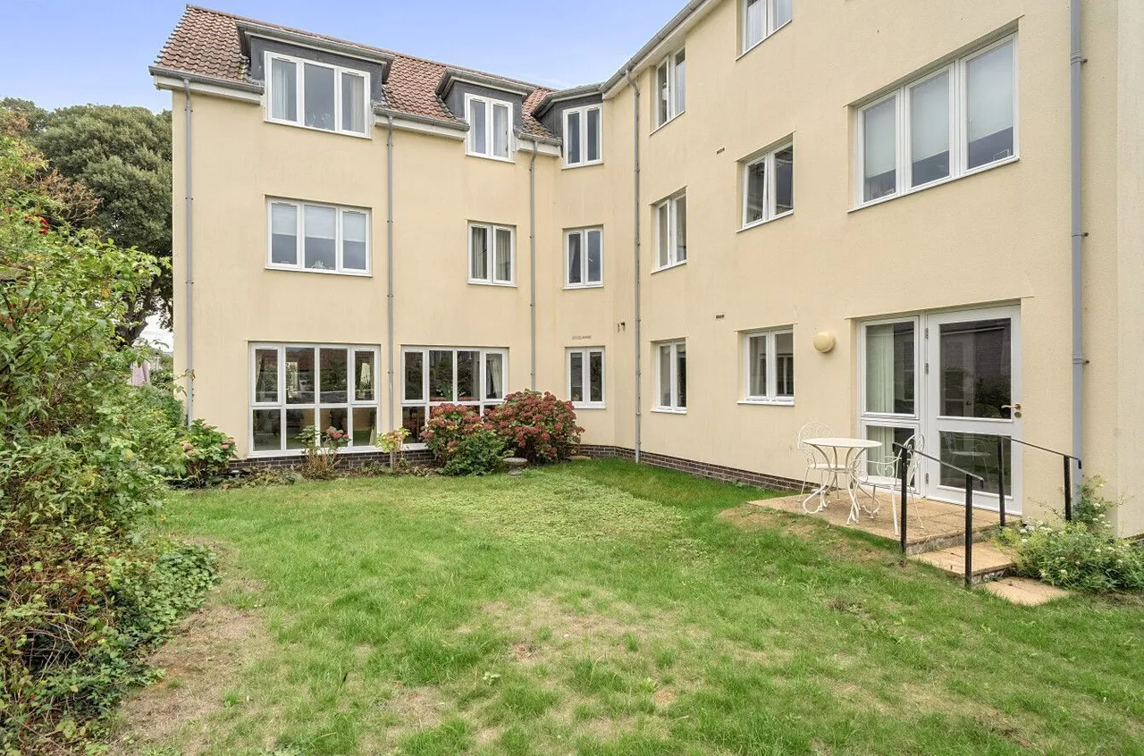 Somerton Road, Street, BA16, photo 19