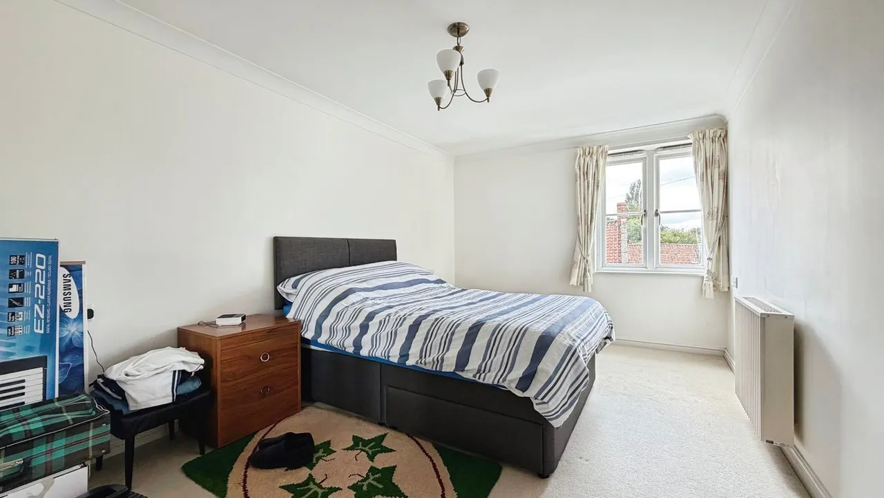 Somerton Road, Street, BA16, photo 8