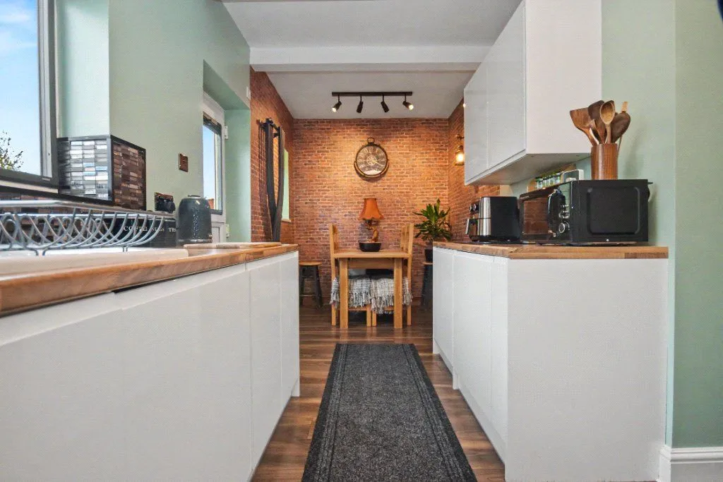Warmfield View, Wakefield, WF1, photo 14