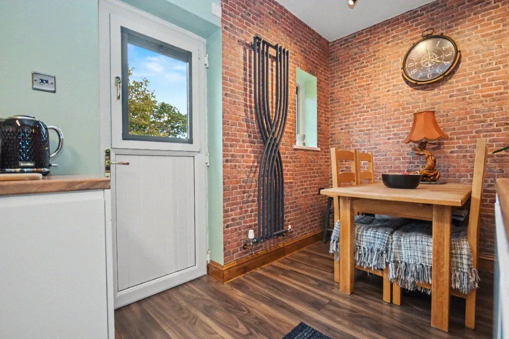 Warmfield View, Wakefield, WF1, photo 15