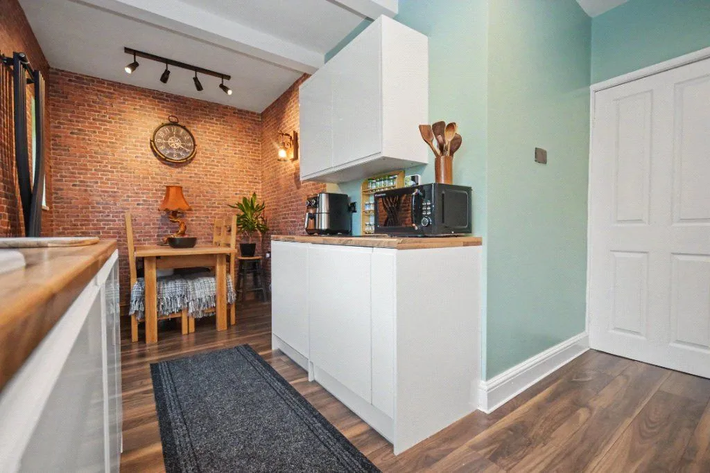Warmfield View, Wakefield, WF1, photo 4