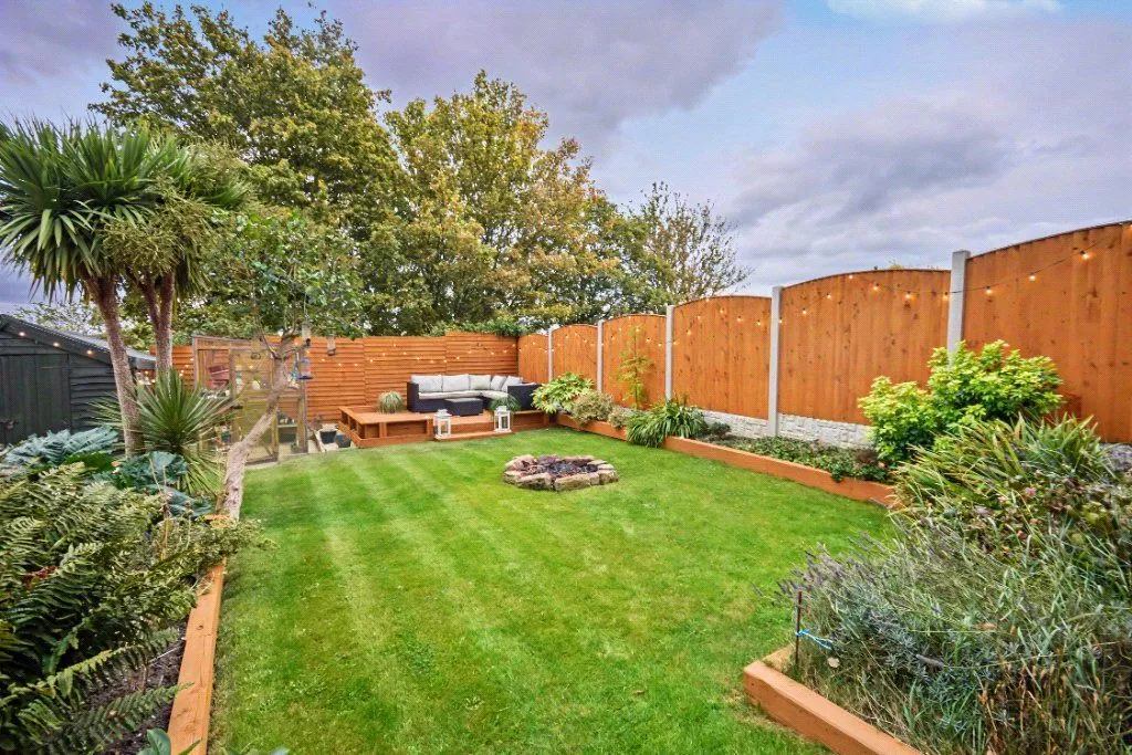 Warmfield View, Wakefield, WF1, photo 17