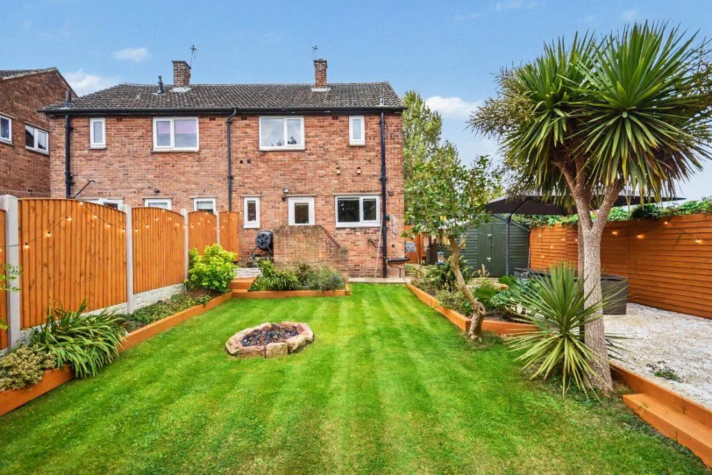 Warmfield View, Wakefield, WF1, photo 12