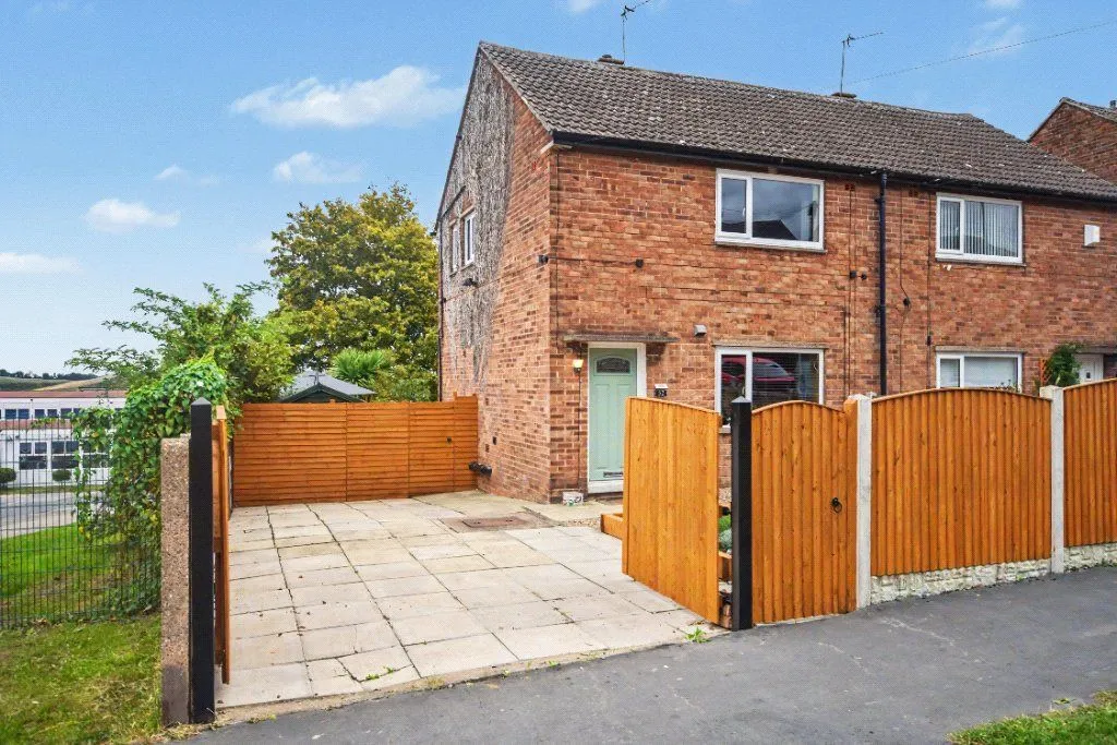 2 bed house for sale, Warmfield View, Wakefield, WF1